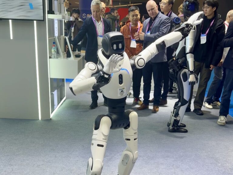 AgiBot Claims 5,000 Robots in 2025, Eyes Europe Next